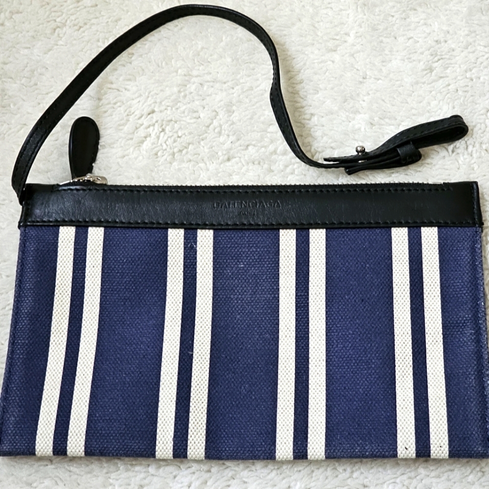 ❣️Balenciaga Cabas Pouch❣️